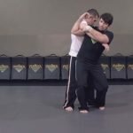 How to perform a shoulder throw